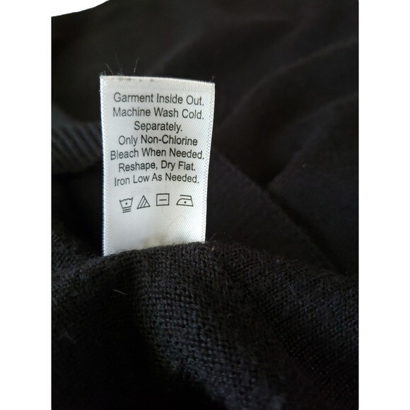 Coldwater Creek Black Short V Neck Sleeve Sweater Wool Blend- Size L -Swing - Picture 8 of 9